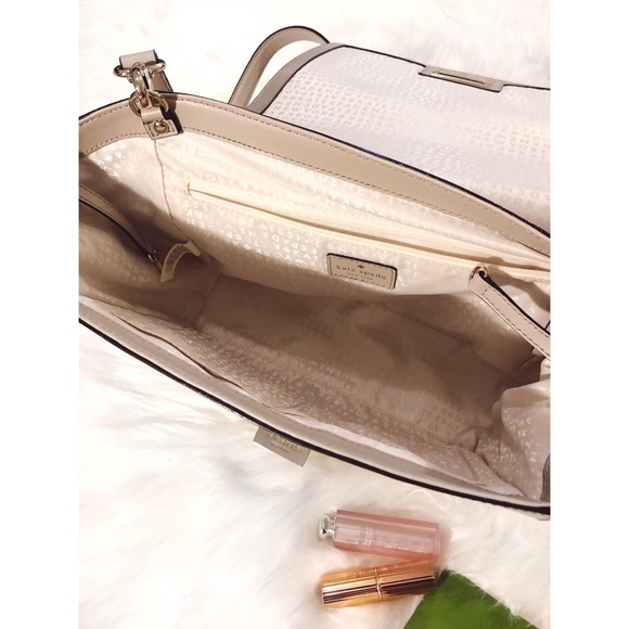 Kate Spade Two-Way Taupe Handbag - Picture 7 of 8